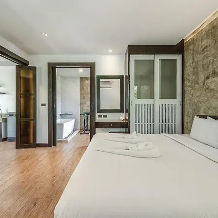 Coco Retreat Phuket Resort y Spa Chalong Exterior foto