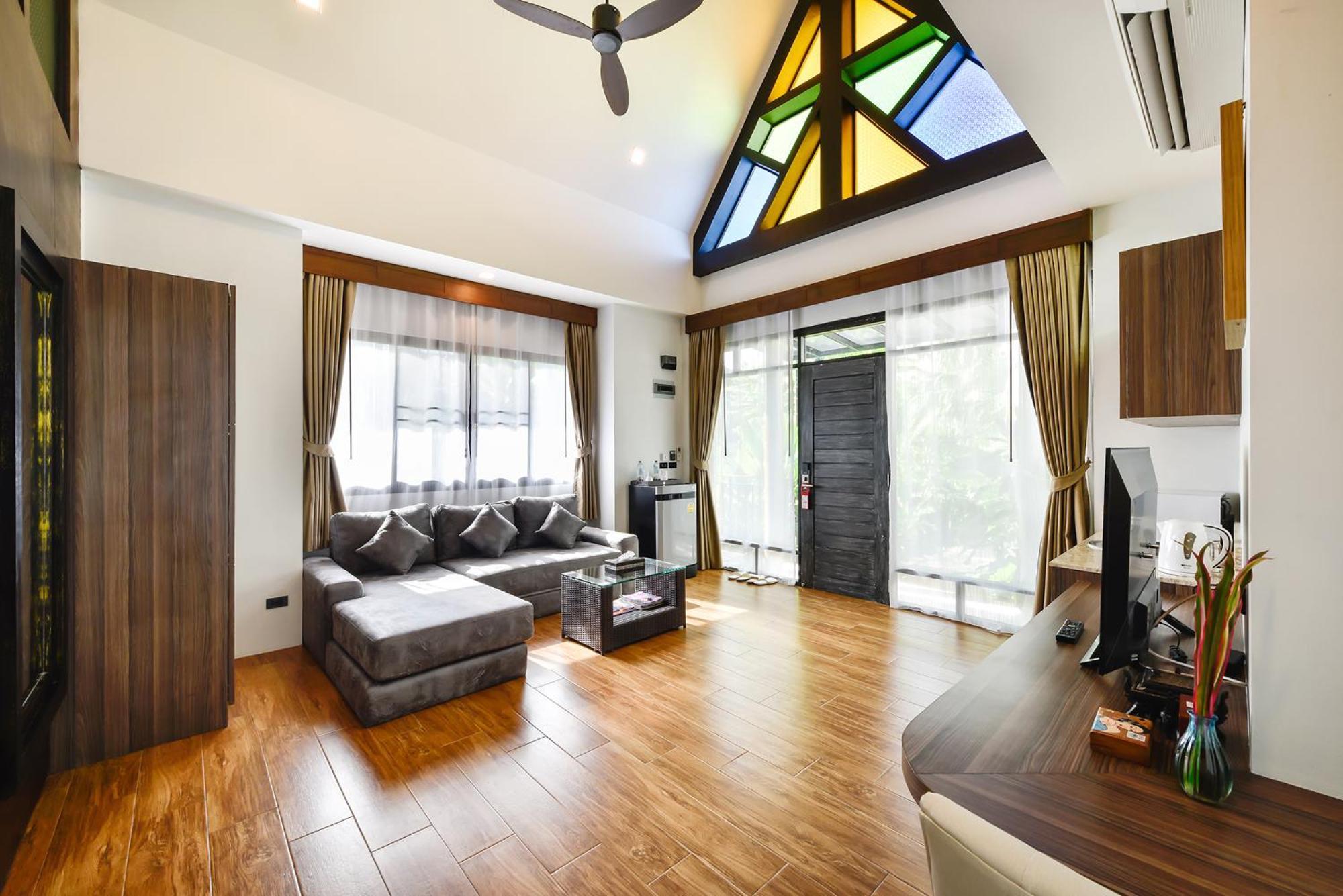 โคโค่ รีทรีท ภูเก็ต แอนด์ สปา รีสอร์ท 4*