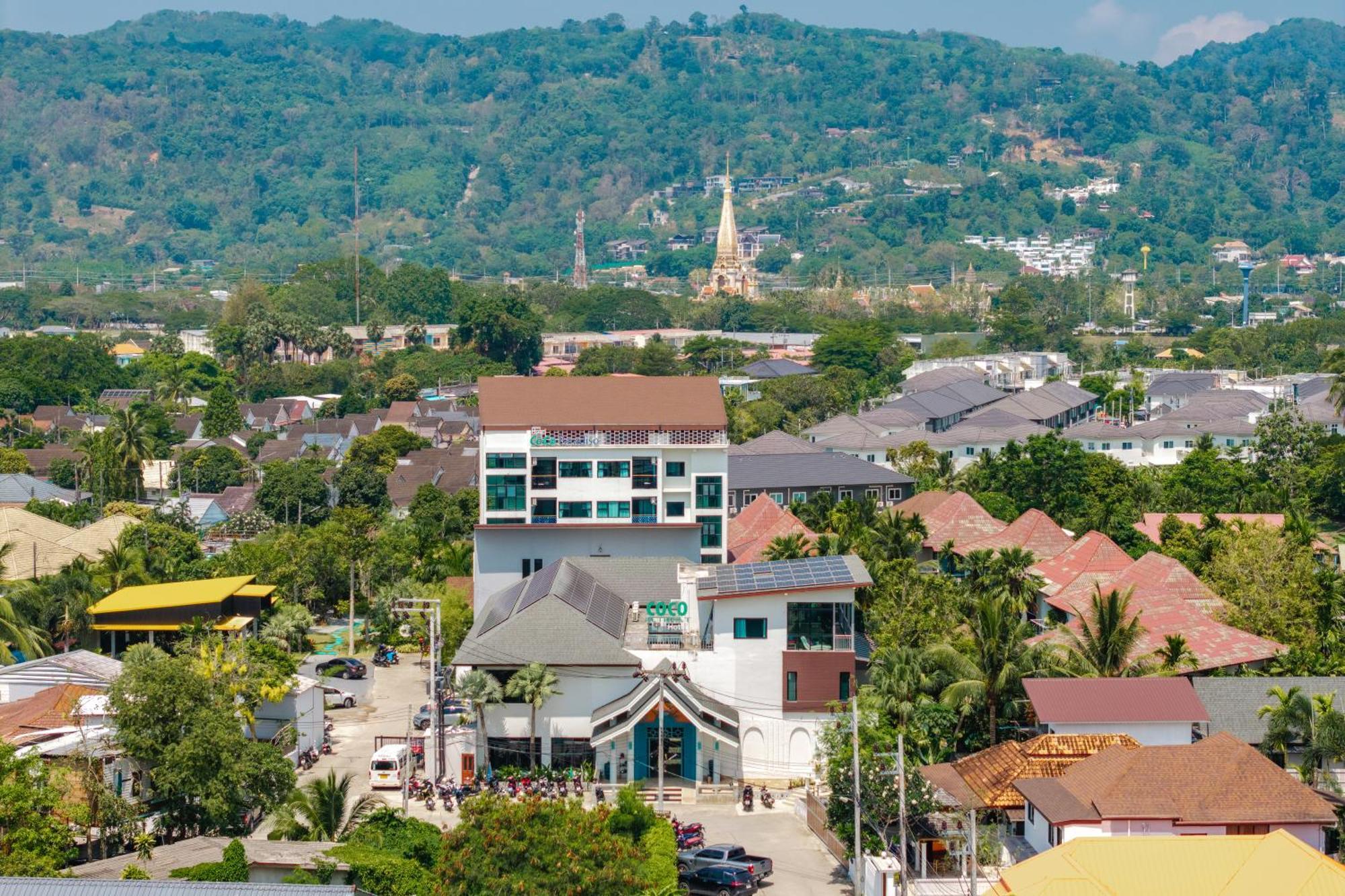 รีสอร์ท โคโค่ รีทรีท ภูเก็ต แอนด์ สปา 4*