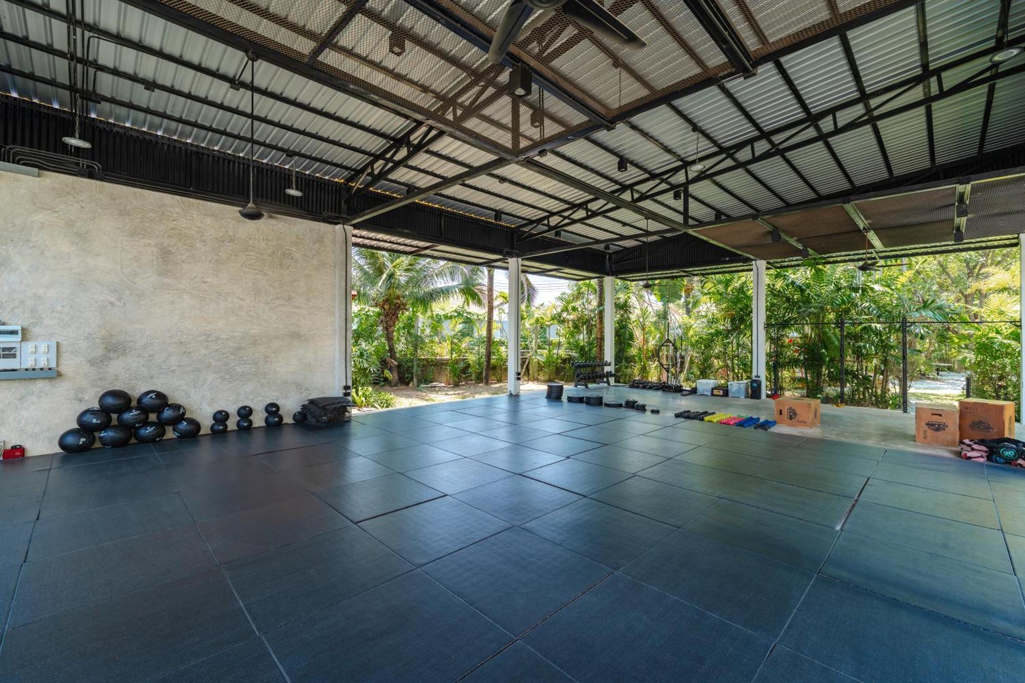 Resort Coco Retreat Phuket Y 4*