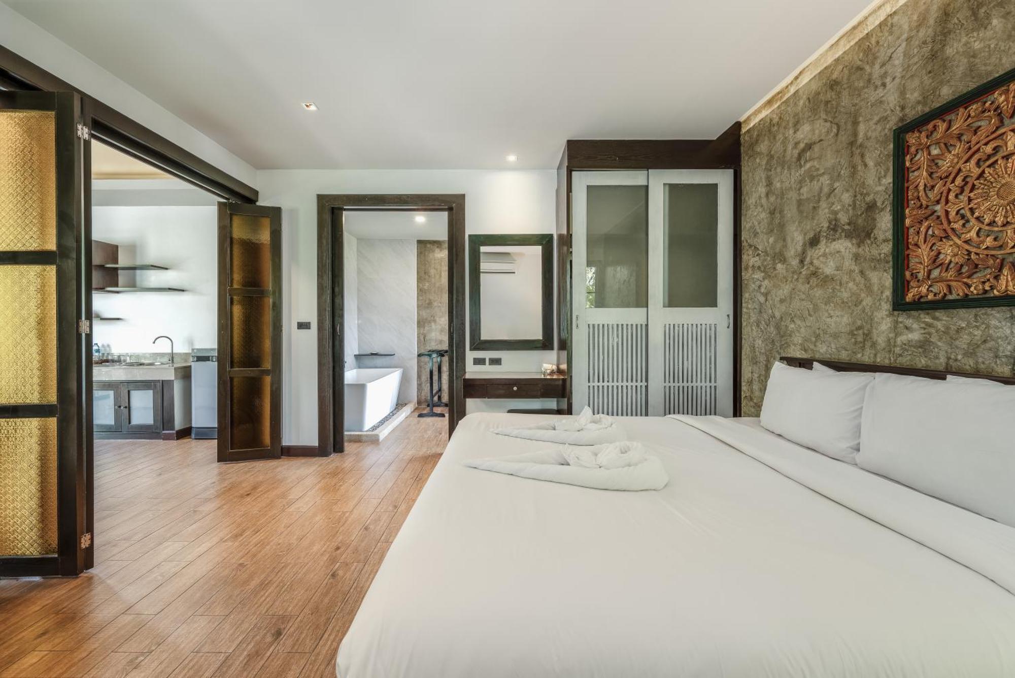 Coco Retreat Phuket Y Resort