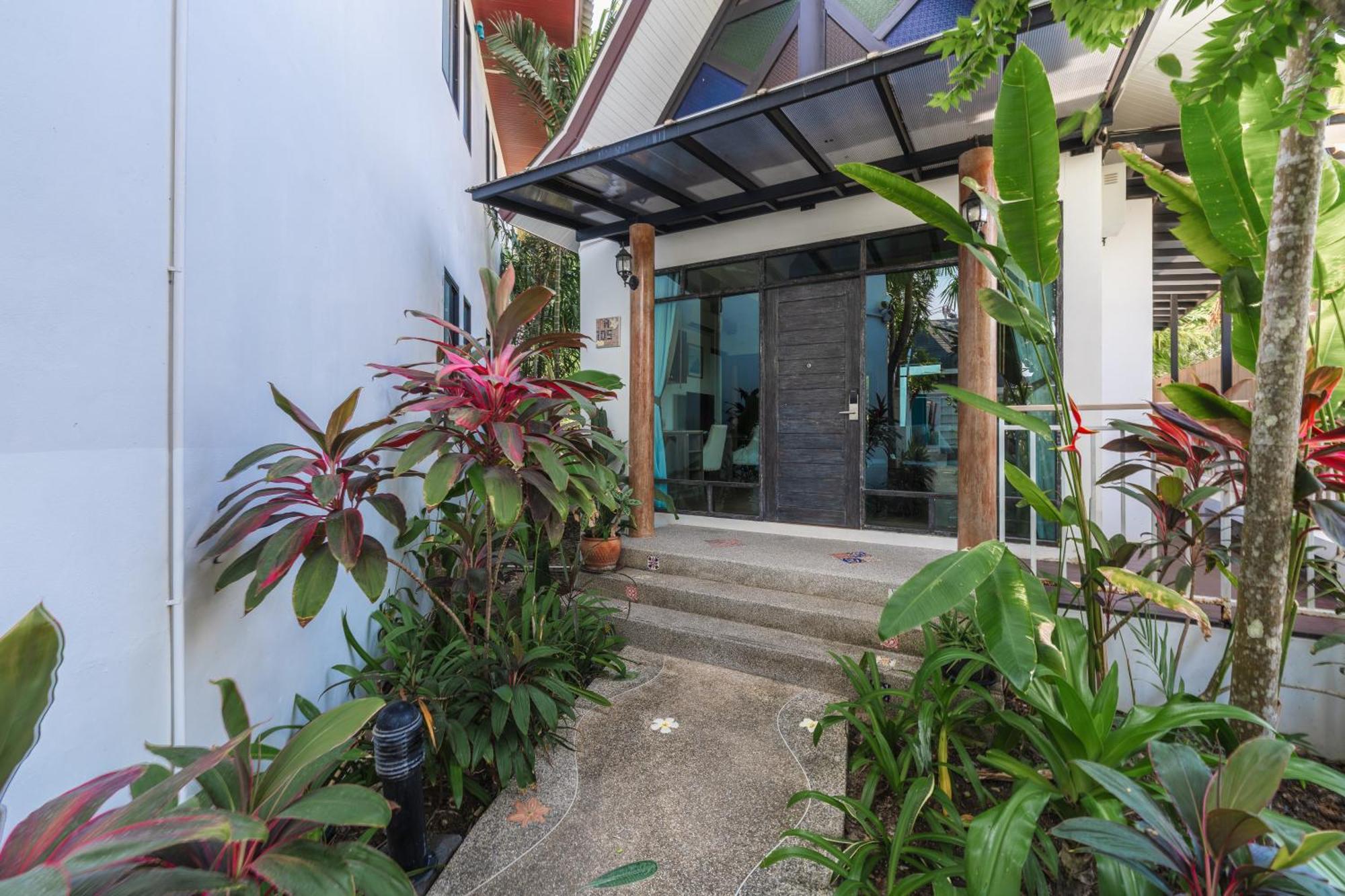 โคโค่ รีทรีท ภูเก็ต แอนด์ สปา รีสอร์ท 4*