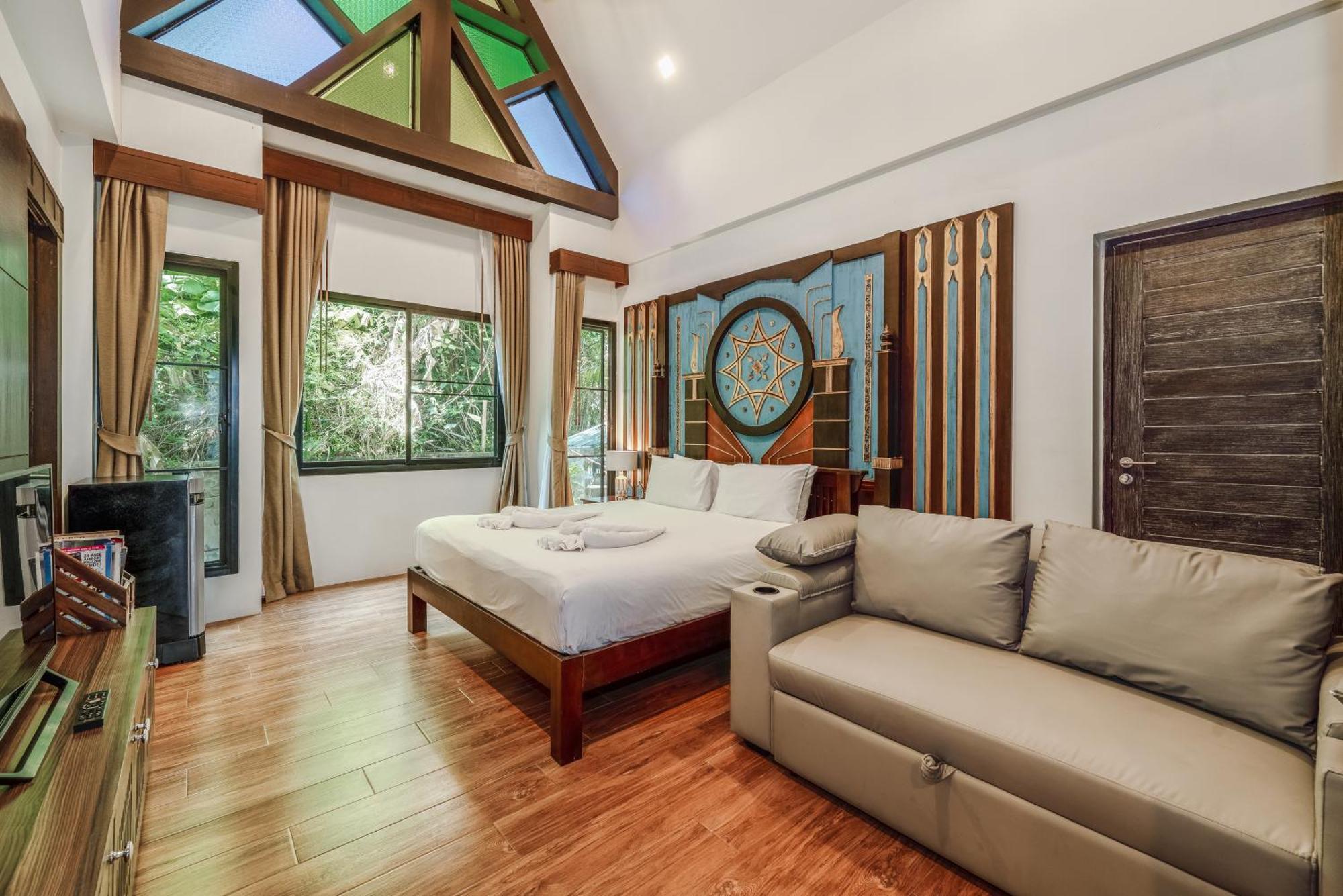 รีสอร์ท โคโค่ รีทรีท ภูเก็ต แอนด์ สปา ฉลอง