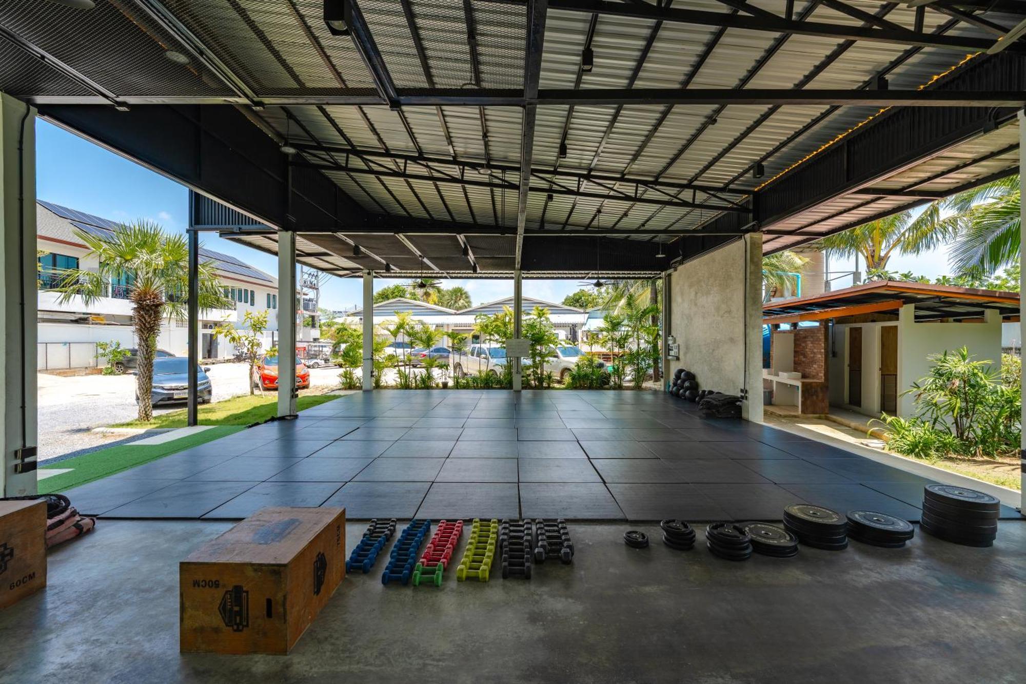 Coco Retreat Phuket And - Sha Resort Chalong