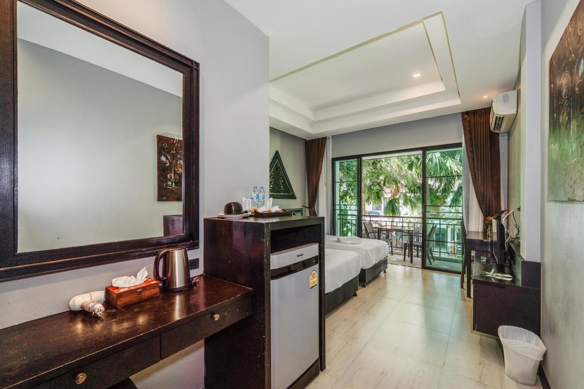 Resort Coco Retreat Phuket And - Sha